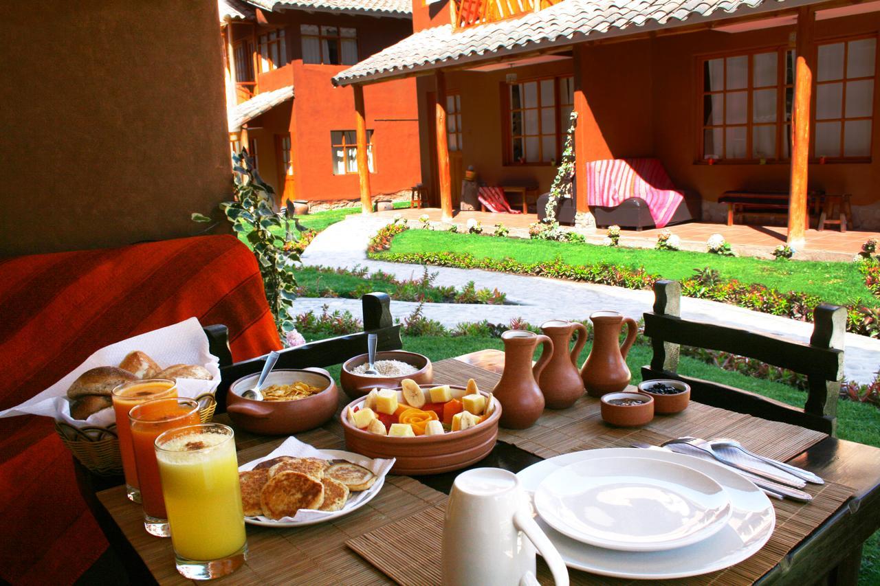 Wayqey Lodge Urubamba Bagian luar foto